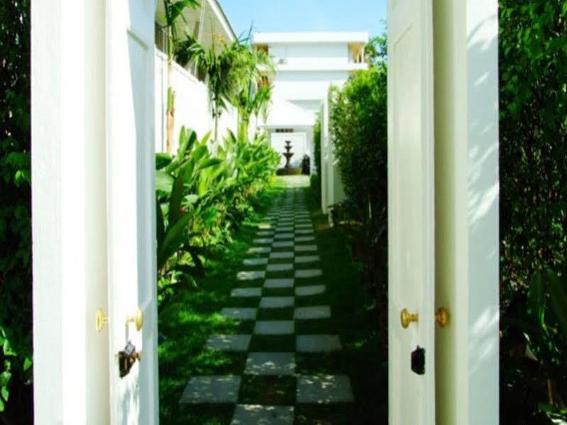 The Hen Hua Hin Hotel Exterior foto